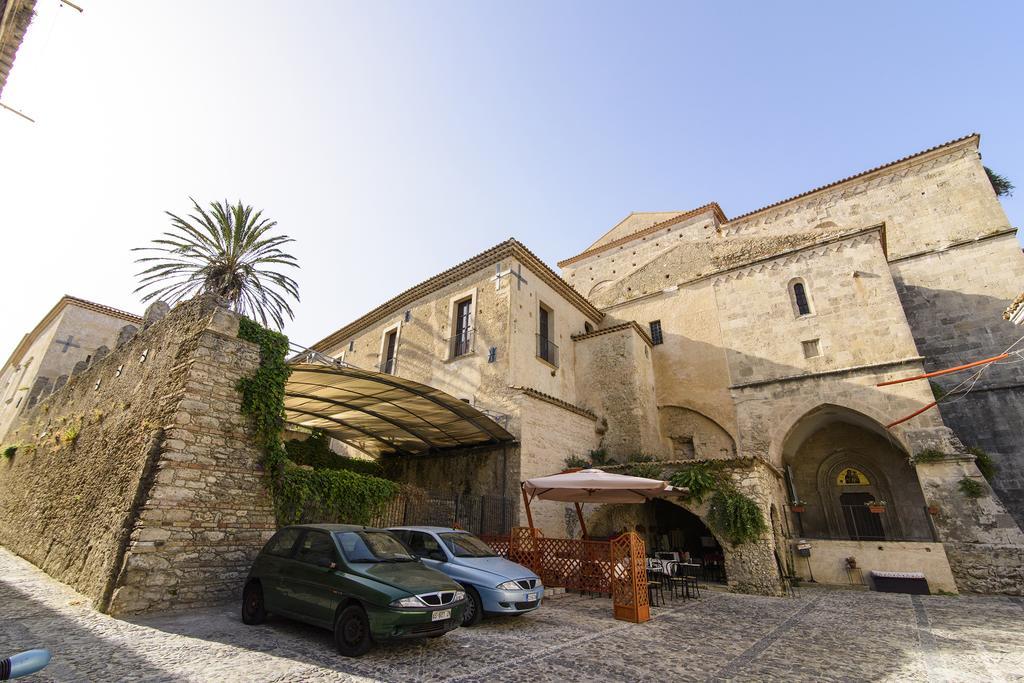 La Casetta Gerace Exterior photo