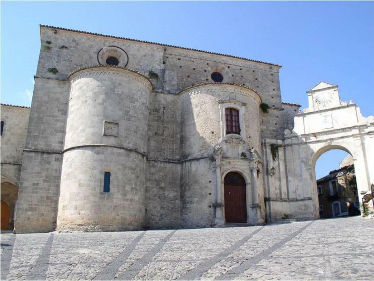 La Casetta Gerace Exterior photo